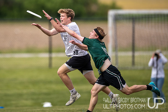 Day 1 at the 2026 USAU D-I College Championships