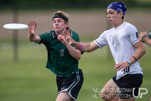 Day 1 at the 2026 USAU D-I College Championships