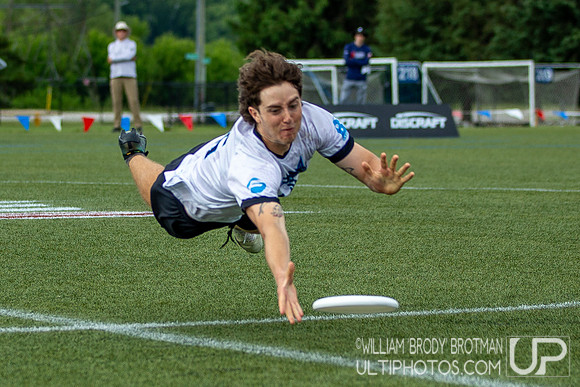 Day 2 at the 2026 USAU D-I College Championships