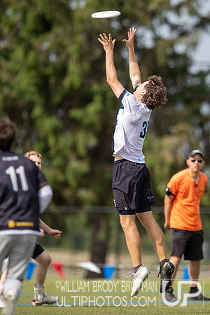 Day 2 at the 2026 USAU D-I College Championships