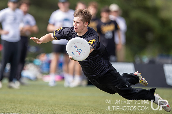 Day 2 at the 2026 USAU D-I College Championships