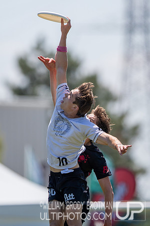 Day 2 at the 2026 USAU D-I College Championships
