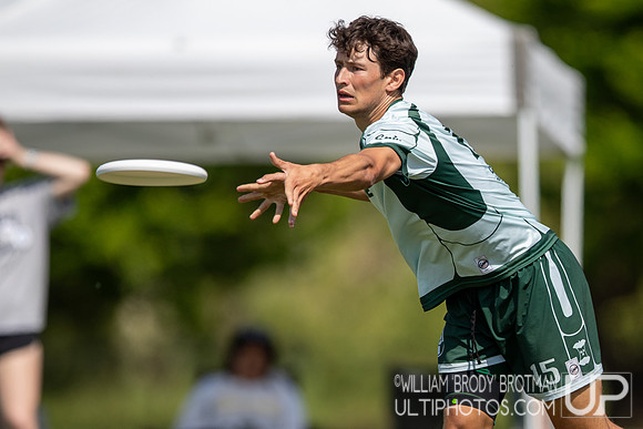 Day 2 at the 2026 USAU D-I College Championships
