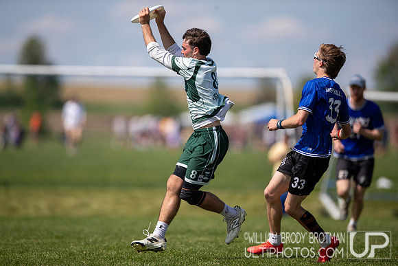Day 2 at the 2026 USAU D-I College Championships