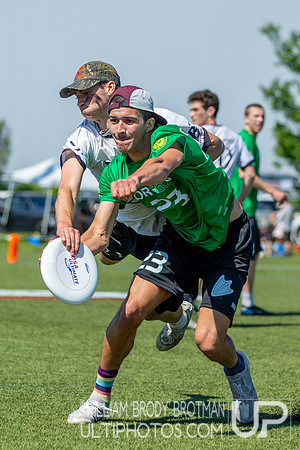 Day 3 at the 2026 USAU D-I College Championships