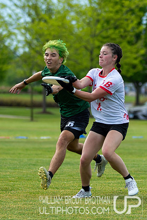 Day 1 at the 2026 USAU D-III College Championships