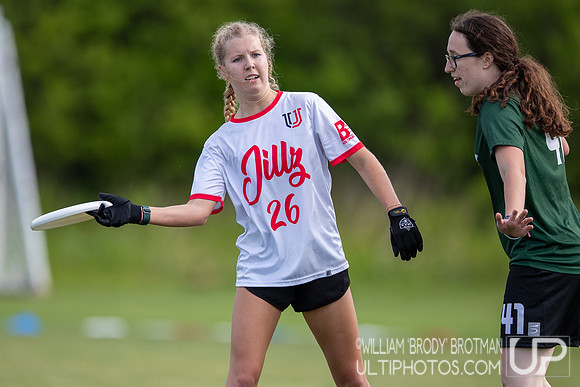 Day 1 at the 2026 USAU D-III College Championships