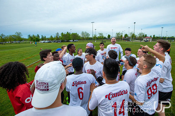 Day 1 at the 2026 USAU D-III College Championships