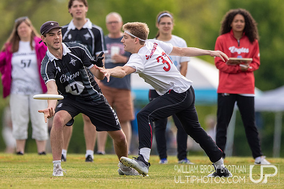 Day 1 at the 2026 USAU D-III College Championships