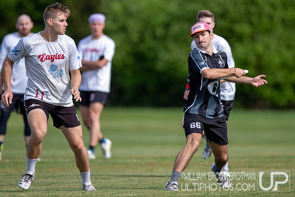 Day 1 at the 2026 USAU D-III College Championships