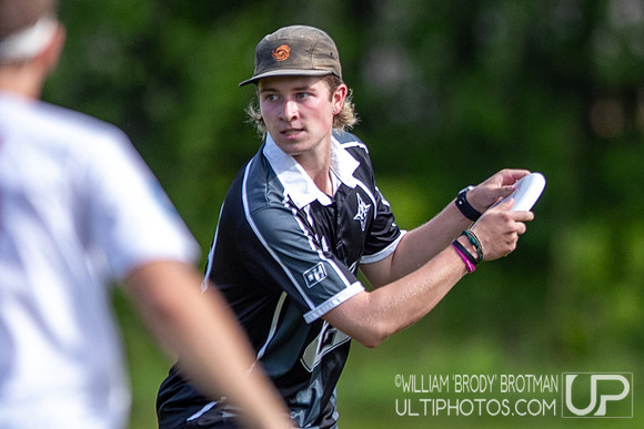 Day 1 at the 2026 USAU D-III College Championships