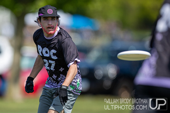 Day 1 at the 2026 USAU D-III College Championships