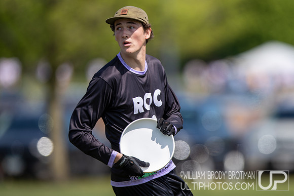 Day 1 at the 2026 USAU D-III College Championships