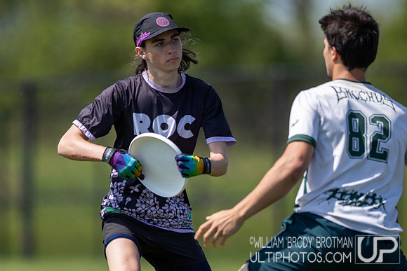 Day 1 at the 2026 USAU D-III College Championships