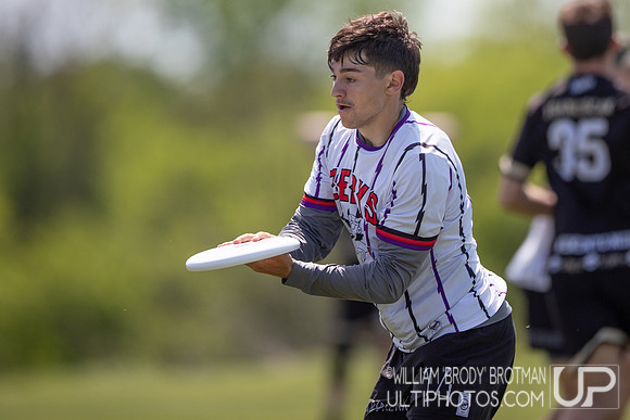 Day 2 at the 2026 USAU D-III College Championships