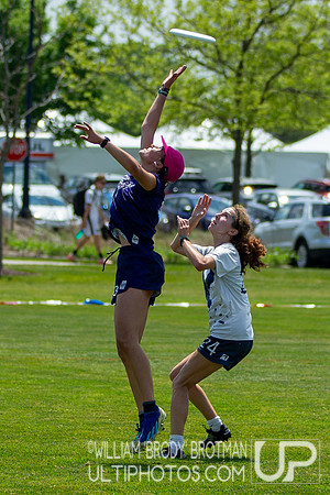 Day 1 at the 2026 USAU D-III College Championships