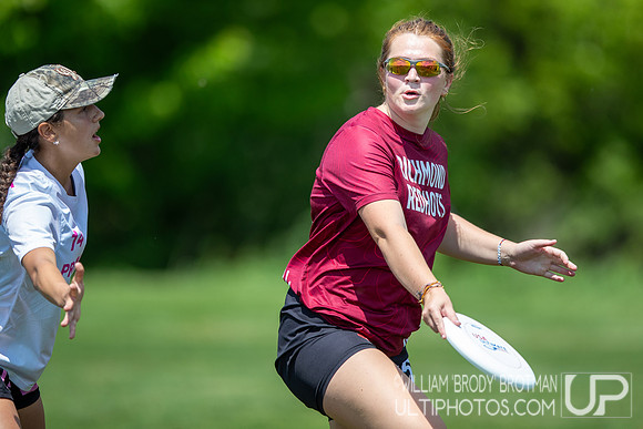 Day 1 at the 2026 USAU D-III College Championships
