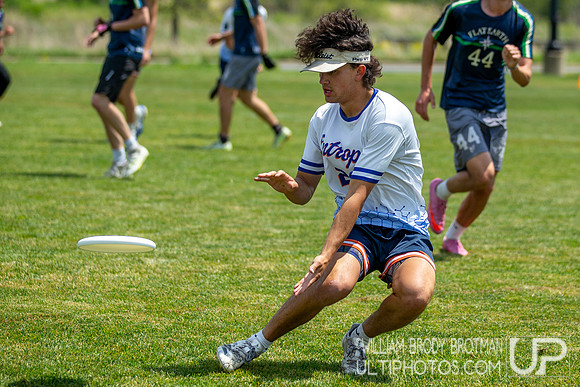 Day 1 at the 2026 USAU D-III College Championships