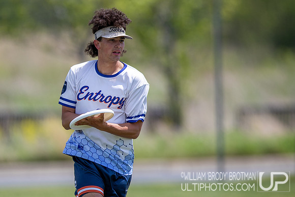 Day 1 at the 2026 USAU D-III College Championships