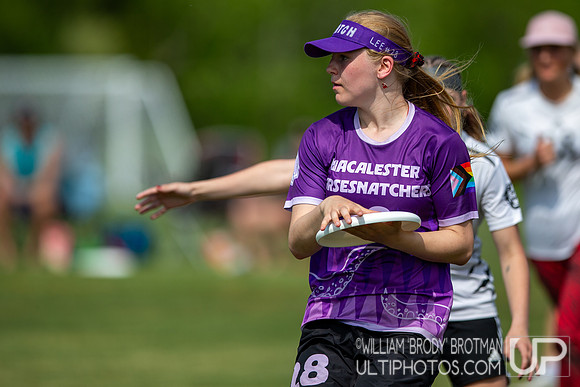 Day 1 at the 2026 USAU D-III College Championships