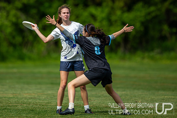 Day 1 at the 2026 USAU D-III College Championships