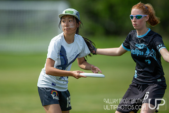 Day 1 at the 2026 USAU D-III College Championships