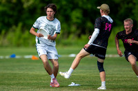 Day 1 at the 2026 USAU D-III College Championships