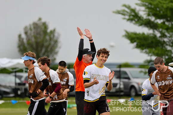 Day 1 at the 2026 USAU D-I College Championships