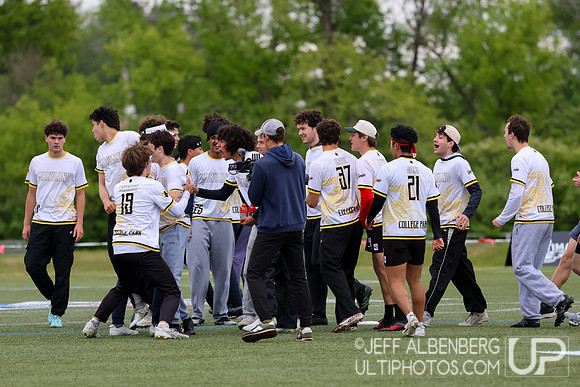 Day 1 at the 2026 USAU D-I College Championships