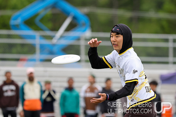 Day 1 at the 2026 USAU D-I College Championships
