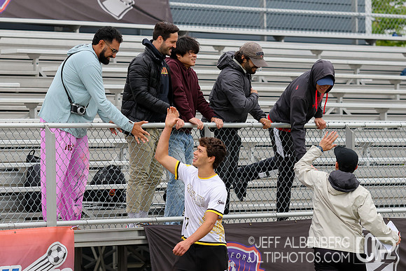 Day 1 at the 2026 USAU D-I College Championships
