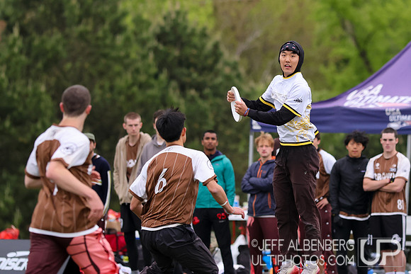 Day 1 at the 2026 USAU D-I College Championships