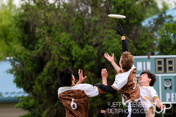 Day 1 at the 2026 USAU D-I College Championships