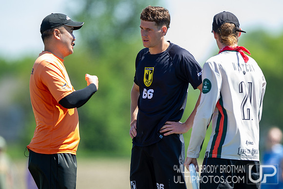 Day 3 at the 2026 USAU D-I College Championships