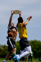 Day 1 at the 2026 USAU D-I College Championships