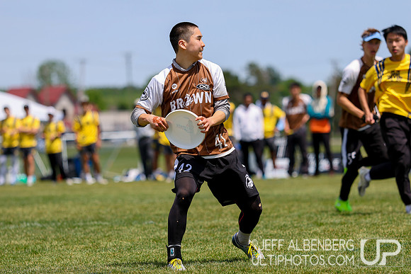 Day 1 at the 2026 USAU D-I College Championships