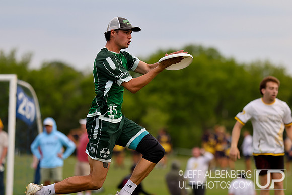 Day 2 at the 2026 USAU D-I College Championships