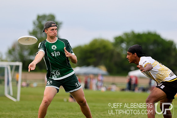 Day 2 at the 2026 USAU D-I College Championships