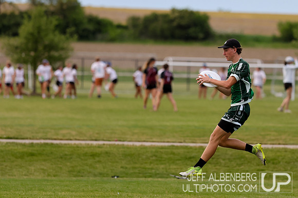 Day 2 at the 2026 USAU D-I College Championships