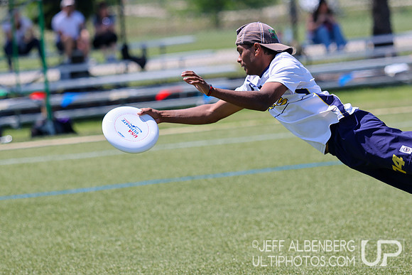 Day 2 at the 2026 USAU D-I College Championships