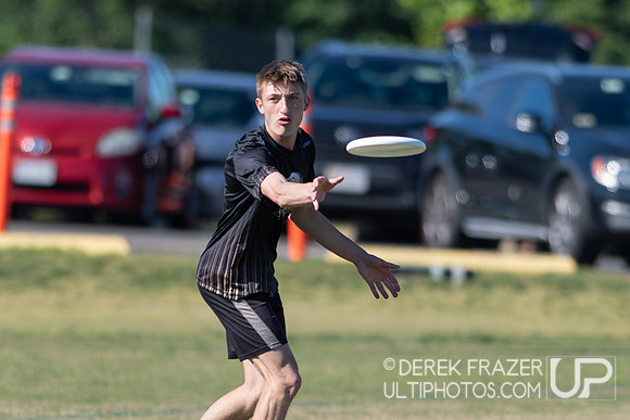 VA HS States Saturday Round 1: Fairfax Fog vs Richmond Spinners