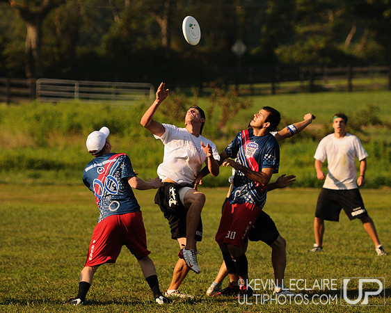 Sunday Elite Open Playoff action -- Chesapeake Open 2010