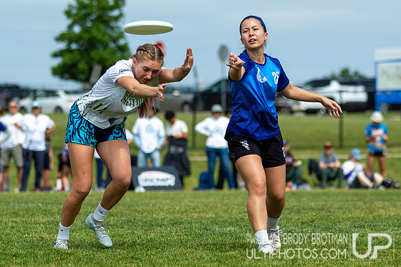 Day 2 at the 2026 USAU D-I College Championships