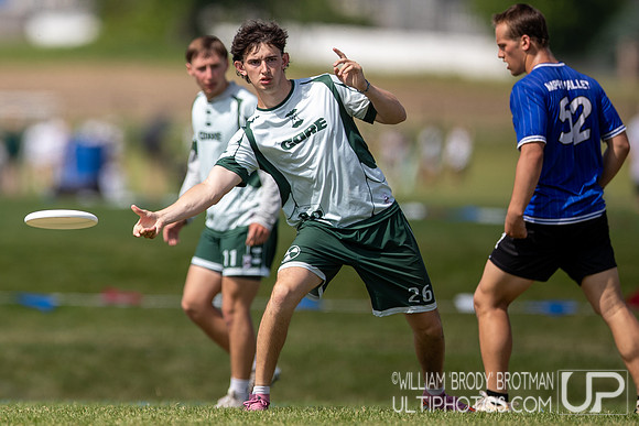 Day 2 at the 2026 USAU D-I College Championships