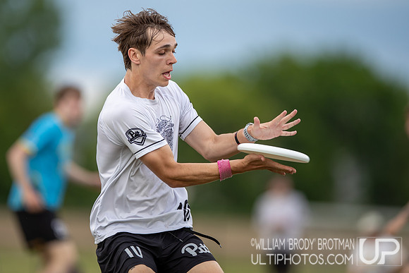 Day 2 at the 2026 USAU D-I College Championships