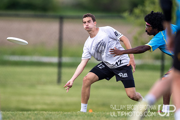Day 2 at the 2026 USAU D-I College Championships