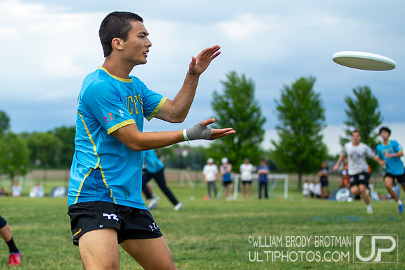 Day 2 at the 2026 USAU D-I College Championships