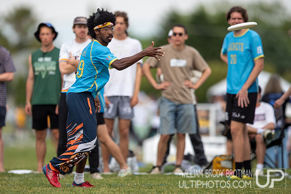 Day 2 at the 2026 USAU D-I College Championships
