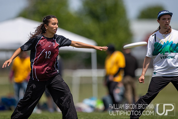 Day 1 at the 2026 USAU D-I College Championships