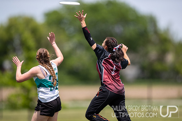 Day 1 at the 2026 USAU D-I College Championships